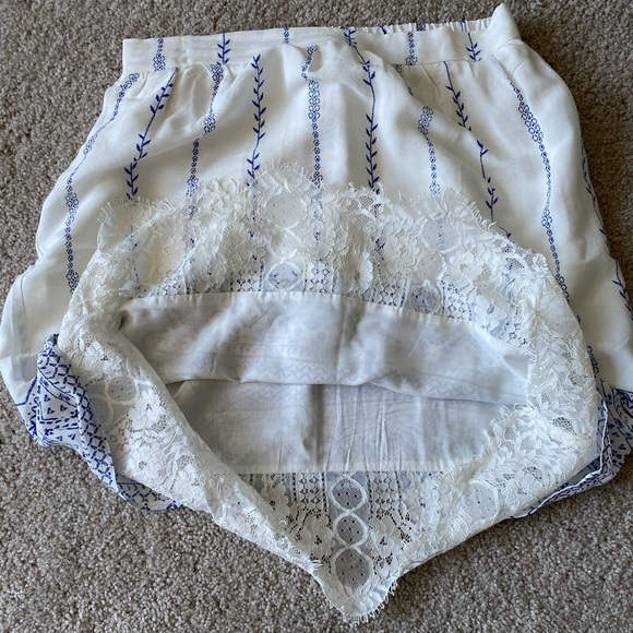 Skies Are Blue skirt - Picture 6 of 8